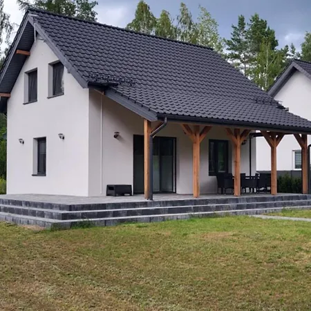Hébergement de vacances Domek Wsrod Lasow Jerutki Blisko Jeziora