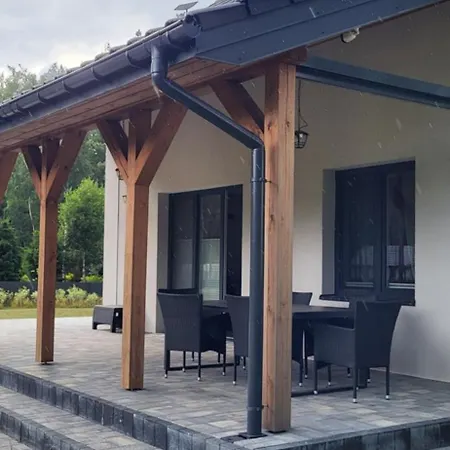 Domek Wsrod Lasow Jerutki Blisko Jeziora Hébergement de vacances